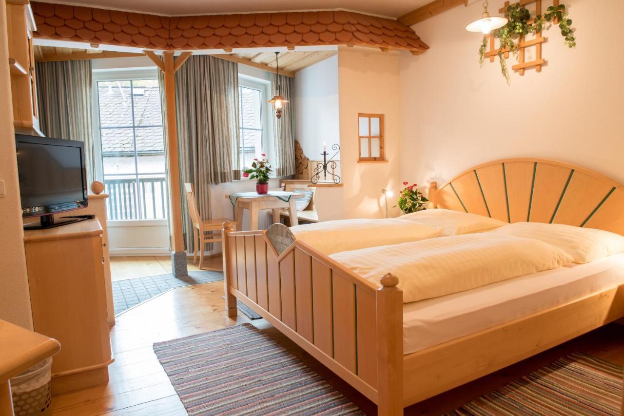 Gasthof Haudum Helfenberg ภายนอก รูปภาพ